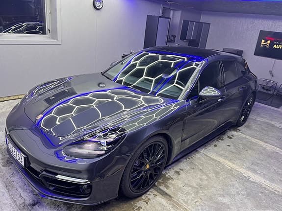 Bruktbil til salgs: Porsche Panamera - 2018 - Svart - 462 hk - Stasjonsvogn